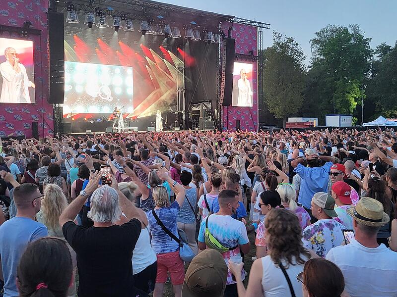90s Super Show Bad Kissingen Luitpoldpark90s Super Show im Luitpoldpark Bad Kissingen 90s Super Show Bad Kissingen Luitpoldpark90s Super Show im Luitpoldpark Bad Kissingen