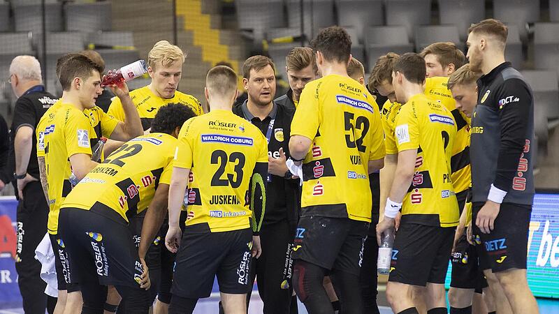 Wer ist in der kommenden Saison noch Teil des HSC Coburg? Bei acht Spielern ist es noch unklar, wie es weitergeht. Bei einigen stehen die Zeichen klar auf Trennung.