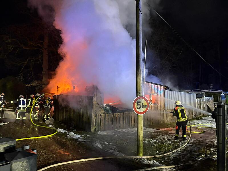 Aufregung auf dem Kalchreuther Campingplatz: In der Nacht auf Sonntag (18. Januar) brennt ein Wohnwagen nieder.