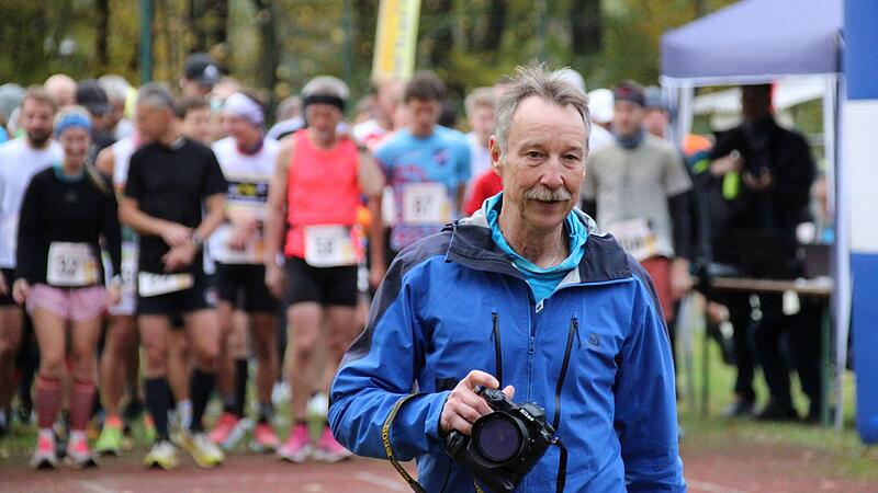 Michael Kraus ist in seinem Leben 70 Marathons gelaufen und organisiert seit 38 Jahren den Frankenwaldlauf in Ludwigschorgast.