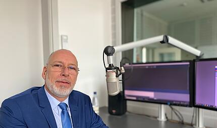 Mehr Transparenz: OB-Kandidat Michael Gebhardt von der AfD