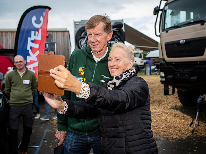 Walter Röhrl besucht die Abenteuer & Allrad Messe am Sonntag, 02.06.24 in Bad Kissingen.Walter Röhrl besucht die Abenteuer & Allrad Messe am Sonntag, 02.06.24 in Bad Kissingen. Walter Röhrl besucht die Abenteuer & Allrad Messe am Sonntag, 02.06.24 in Bad Kissingen.Walter Röhrl besucht die Abenteuer & Allrad Messe am Sonntag, 02.06.24 in Bad Kissingen.