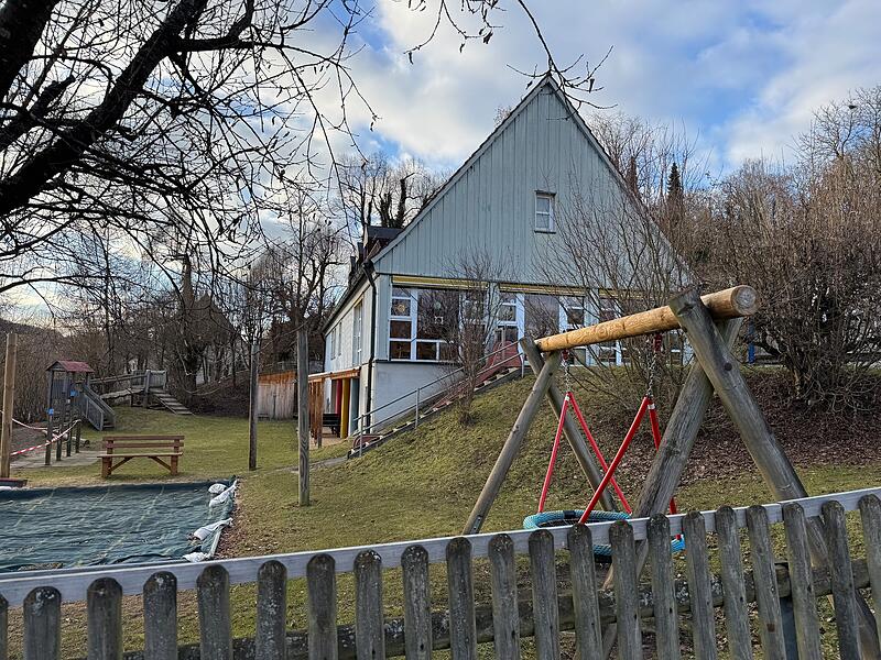 Im Kindergarten in Thuisbrunn gibt es einen Turnraum, der gesperrt ist &ndash; was offenbar nicht n&ouml;tig ist.