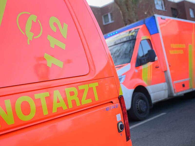 Notarzt und Rettungswagen Notarzt und Rettungswagen