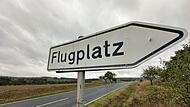 Die geplante Anlage grenzt unter anderem direkt an den Flugplatz der Rhönflug Segelflieger. Das könnte zu Interessenskonflikten führen.