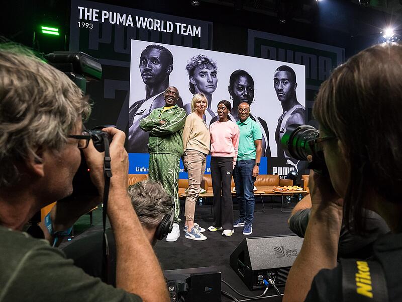 Das legend&auml;re &bdquo;Puma World Team&ldquo; (v. li.): Linford Christie, Heike Drechsler, Merlene Ottey und Colin Jackson
