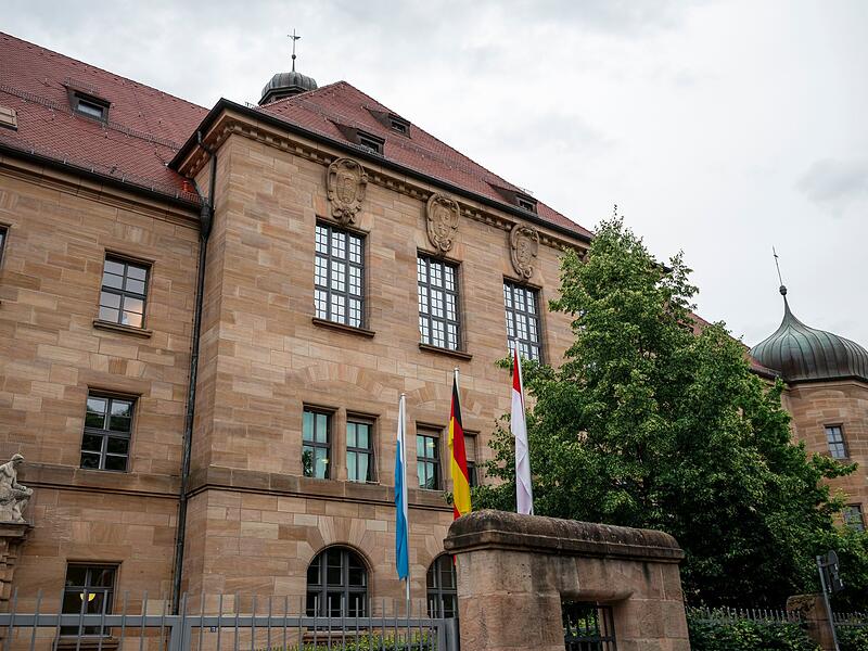 Prozess wegen Protestaktion bei Bauernpr&auml;sident Fel&szlig;ner