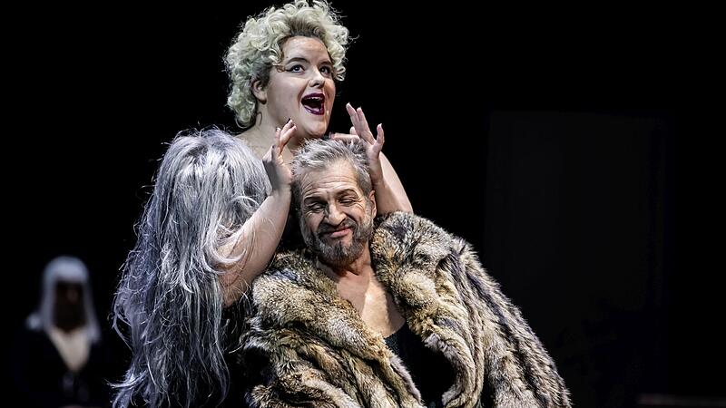&bdquo;Die Walk&uuml;re&ldquo; (Szene mit Asa J&auml;ger als Br&uuml;nnhilde und Michael Lion als Wotan) feiert ihre Wiederaufnahme am Landestheater Coburg am 3. Oktober.