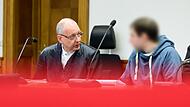 Prozess wegen versuchten Mordes gegen zwei M&auml;nner