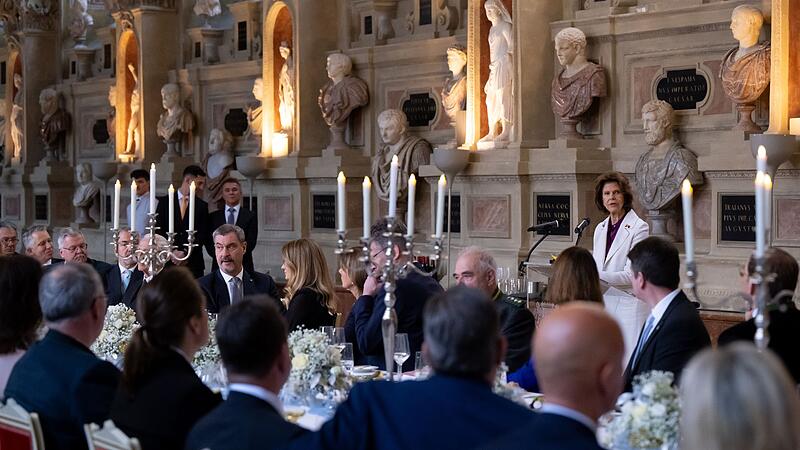 Bayerische Staatsmedaille f&uuml;r K&ouml;nigin Silvia von Schweden