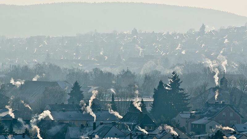 Schornsteine dampfen