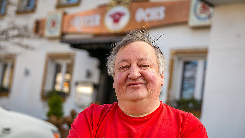 Konni Scheller betreibt das Steakrestaurant Der Ox in Forchheim-Burk. Bald will er aufh&ouml;ren &ndash; doch damit soll die Geschichte der Traditionsgastst&auml;tte lange nicht enden.