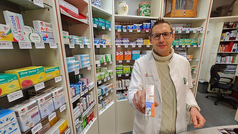 Apotheker Volker Seubold in der Marien-Apotheke in Bamberg Apotheker Volker Seubold in der Marien-Apotheke in Bamberg