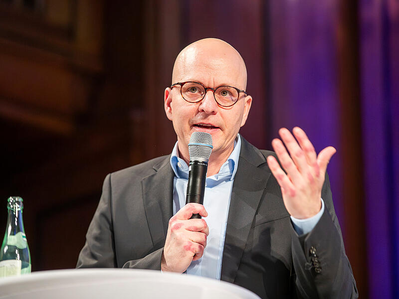 Dirk Vogel (SPD) will zum zweiten Mal zum Oberbürgermeister von Bad Kissingen gewählt werden. Dirk Vogel (SPD) will zum zweiten Mal zum Oberbürgermeister von Bad Kissingen gewählt werden.