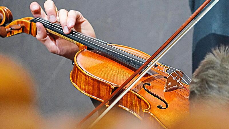 Im September findet das große Abschlusskonzert der Internationalen Violinakademie statt.Marcus Brandt/dpa Im September findet das große Abschlusskonzert der Internationalen Violinakademie statt.Marcus Brandt/dpa