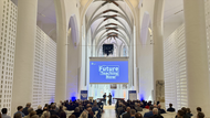 In der beeindruckenden Dominikaner-Aula der Universität Bamberg wurde am Donnerstag, 15. Mai das 25-jährige Bestehen der Virtuellen Hochschule Bayern gefeiert.