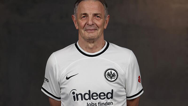 Karl-Heinz „Charly“ Körbel kommt am Freitag mit der Traditionself von Eintracht Frankfurt und vielen weiteren ehemaligen Stars nach Bad Kissingen. Karl-Heinz „Charly“ Körbel kommt am Freitag mit der Traditionself von Eintracht Frankfurt und vielen weiteren ehemaligen Stars nach Bad Kissingen.