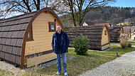 Exklusiver Rundgang: So au&szlig;ergew&ouml;hnlich kann man im Glamping-H&uuml;ttendorf in der Fr&auml;nkischen Schweiz &uuml;bernachten.
