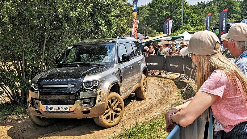 Die Fahrten auf den Test-Parcours geh&ouml;rten zu den Attraktionen der Offroad-Messe &bdquo;Abenteuer Allrad&ldquo;.