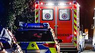 Bamberg: M&auml;nner sto&szlig;en Radler und attackieren ihn mit Glasflasche - Polizei ermittelt