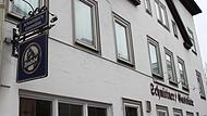 Ein halbes Jahr nach dem &uuml;berraschenden Tod von Wirtin Jozefa hat &bdquo;Schmittner&rsquo;s Gastst&auml;tte&ldquo; am Schillerplatz in Coburg wieder ge&ouml;ffnet.