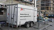 Mit Heizöl betriebenen Generatoren versorgten die Stadtwerke Bamberg bis April 2023 die ersten Bewohner auf der Lagarde.