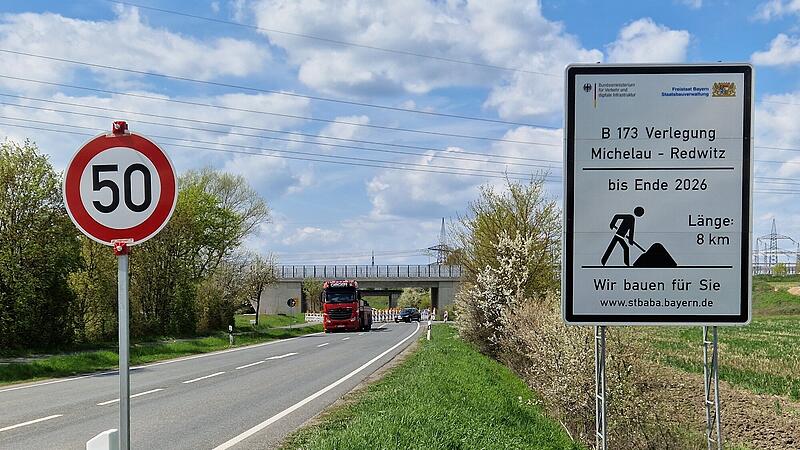 Der Ausbau der B 173 in Richtung Kronach schreitet voran. Hier die neue Brücke bei Redwitz.