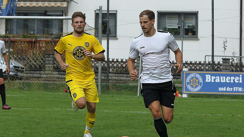 F&uuml;nf Spiele, sieben Tore: Sebastian Wagner (rechts) hat beim SC Ebersdorf sofort eingeschlagen.