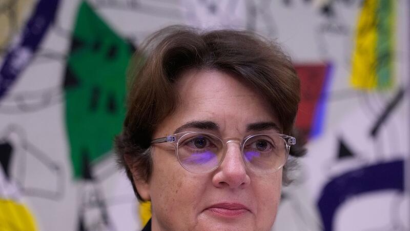 Louvre - Laurence des Cars