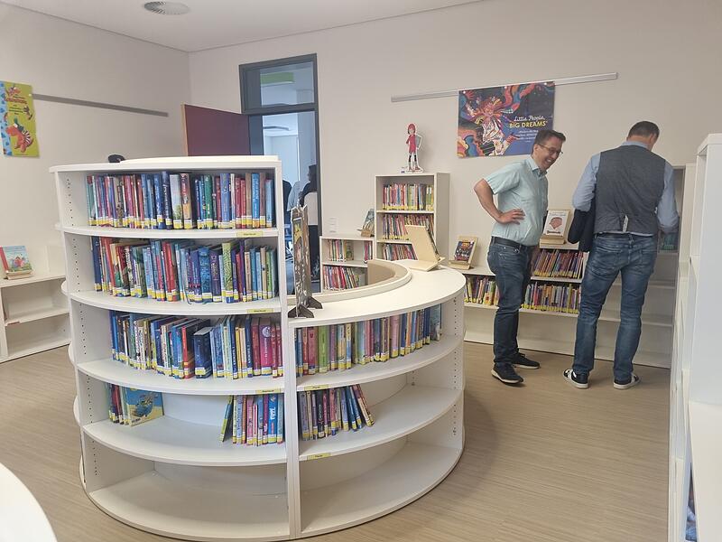 Erweiterungsbau der Grundschule Reuth in Forchheim wurde offiziell eingeweiht.