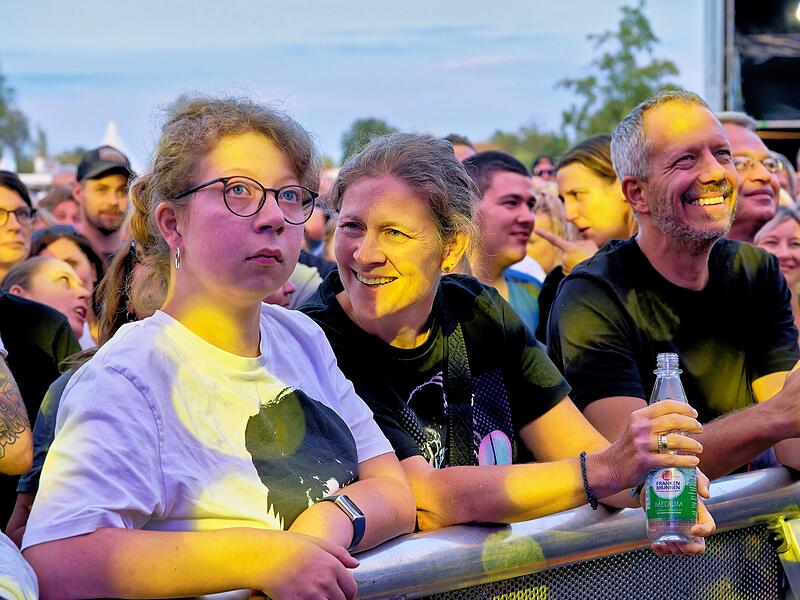 Nena rockt BurgebrachNena rockt mit 4000 Fans Burgebrach