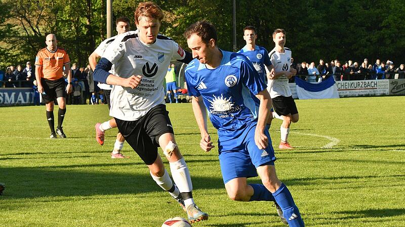 Gro&szlig;er Sportsgeist statt drei Punkten: Spielertrainer Nico Imhof opferte den Heimsieg seines VfL M&uuml;rsbach gegen Wacker Bamberg einer vorbildlichen Fairplay-Aktion.