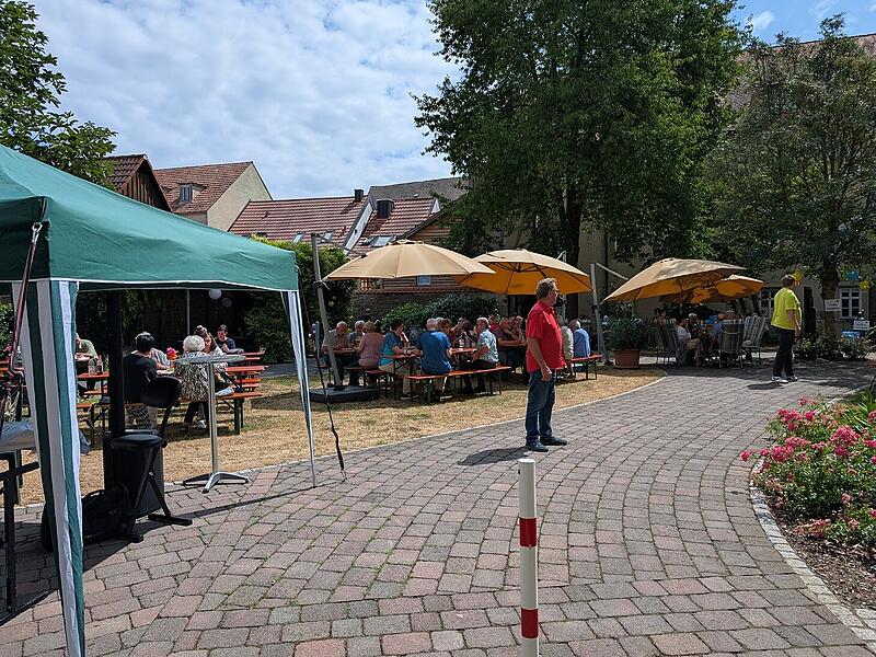 Stadtfest Musik und Märkte in Münnerstadt 2025Stadtfest Musik und Märkte 2025 in Münnerstadt Das Sommerfest des Juliusspitals war eine gelungene Ergänzung.
