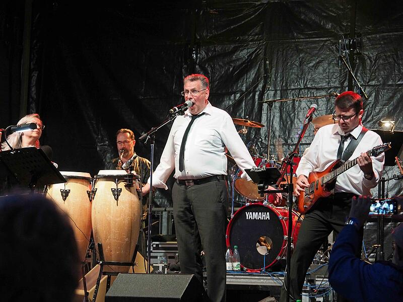 Stimmung beim Schlossplatzfest 2023 in Coburg
