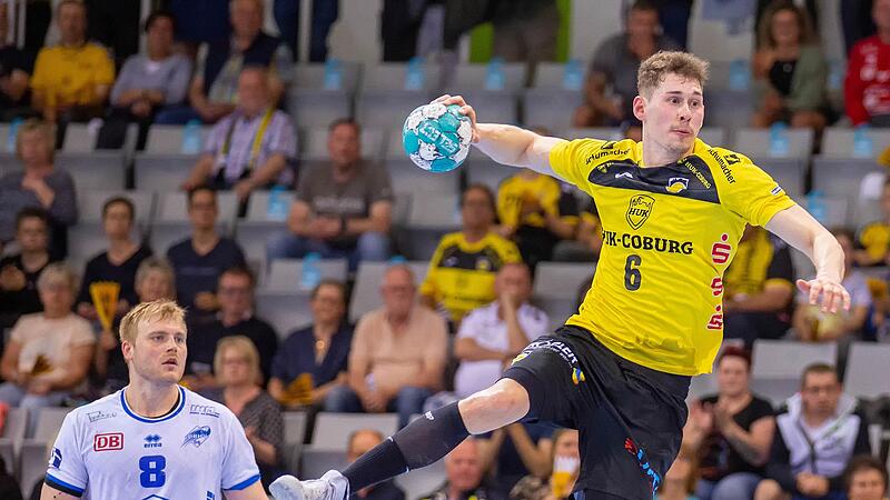 Der neue Anführer des HSC Coburg: Max Jaeger (re.) ist Nachfolger von Ex-Kapitän Andreas Schröder. Der neue Anführer des HSC Coburg: Max Jaeger (re.) ist Nachfolger von Ex-Kapitän Andreas Schröder.