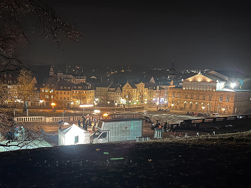 Extraschicht auf den Arkaden: Am sp&auml;ten Freitagabend wurde noch immer gearbeitet und gedreht.