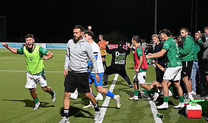 Sport Fu&szlig;ball Saison 2026 / 2027 Bayernliga Nord  10. Spieltag  Freitag 11.09.2026  Spielort Neudrossenfeld Sportpark  Am Weinberg Spielbeginn 19.00 h  TSV Neudrossenfeld gegen FC Eintracht Bamberg Halbzeitergebnis 0:0 Endstand 1:0 Spielende Jubel Andras