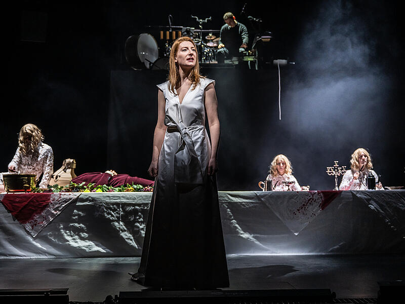 EUROPA FLIEHT NACH EUROPA