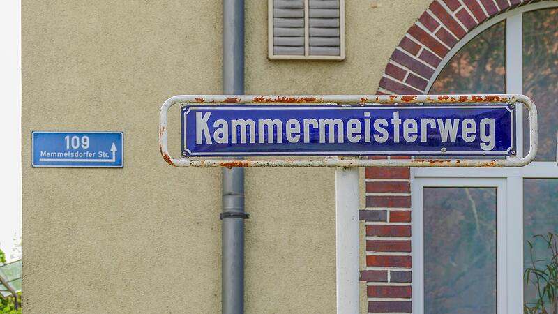 Nach Joachim Kammermeister, lateinisiert Camerarius, ist ein Weg in Bamberg benannt. Nach Joachim Kammermeister, lateinisiert Camerarius, ist ein Weg in Bamberg benannt.