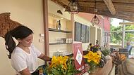 In Herzogenaurach gibt es viele Adressen, die Mittagstisch anbieten. So zum Beispiel das thailändische Restaurant Nakhon Lampang in der Erlanger Straße. In Herzogenaurach gibt es viele Adressen, die Mittagstisch anbieten. So zum Beispiel das thailändische Restaurant Nakhon Lampang in der Erlanger Straße.