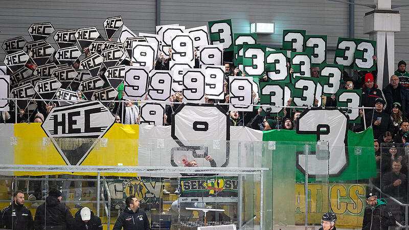 1993 fing für den Höchstadter EC alles an: Nach der Gründung fand das erste Spiel der Vereinsgeschichte ausgerechnet in Selb statt. 1993 fing für den Höchstadter EC alles an: Nach der Gründung fand das erste Spiel der Vereinsgeschichte ausgerechnet in Selb statt.