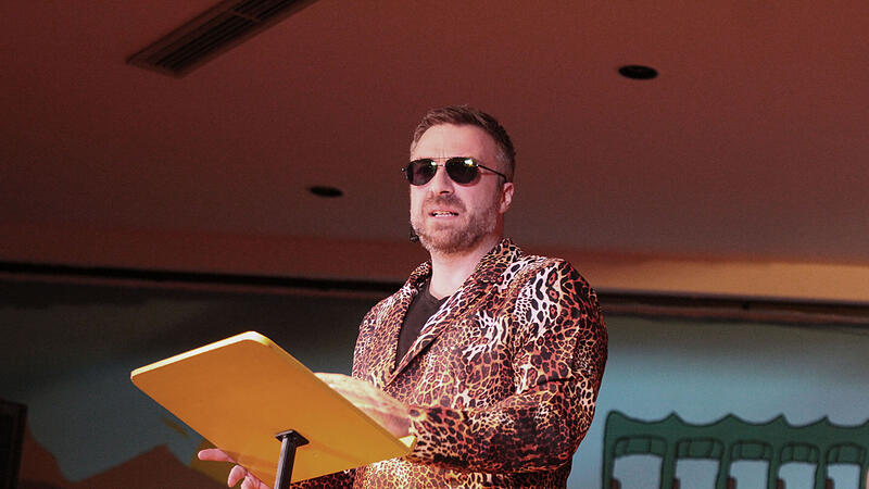 &bdquo;Automaten-B&uuml;rgermeister&ldquo; Steffen Kropp stieg ebenfalls in die B&uuml;tt.