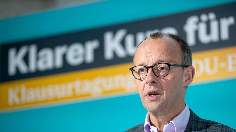 CDU-Parteichef Friedrich Merz zeigte sich k&auml;mpferisch, das Foto zeigt ihn auf der Abschluss-Pressekonferenz der Klausurtagung des CDU-Bundesvorstandes in Heidelberg.