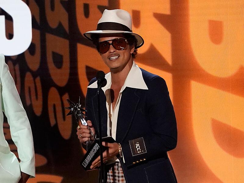 Bruno Mars