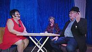 Tanja Sesselmann und das Ehepaar Endres (Elke Gareis und Helmut Leipold) präsentierten die „Eheberatung“.