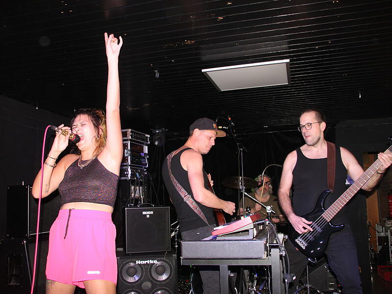 Die Gruppe „100 Prozent Feinripp“ mit von links Una Langer, Marco Hofmann, Andi Herold und Sebastian Schmitt