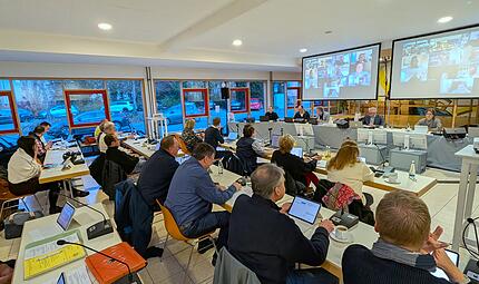 Ab Mai wird sich der Forchheimer Stadtrat neu zusammensetzen. Am 8. M&auml;rz sind 40 Menschen zum Teil neu, zum Teil wieder in den Stadtrat gew&auml;hlt worden. Die gro&szlig;e &Uuml;bersicht in Bildern.