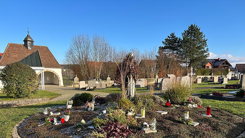 burgl friedhof 1.JPG