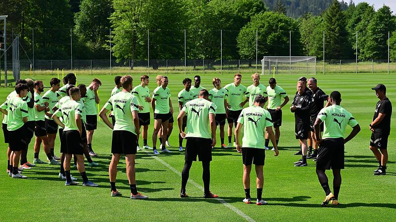 Ihr Trainingslager hat die SpVgg Greuther F&uuml;rth im &ouml;sterreichischen Saalfelden abgehalten und legte die Grundlagen f&uuml;r eine aus F&uuml;rther Sicht hoffentlich erfolgreiche Saison.