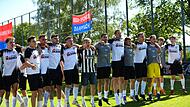 So feierte der 1.FC Sand am Main nach dem Relegations-Sieg gegen die DJK Dampfach. So feierte der 1.FC Sand am Main nach dem Relegations-Sieg gegen die DJK Dampfach.
